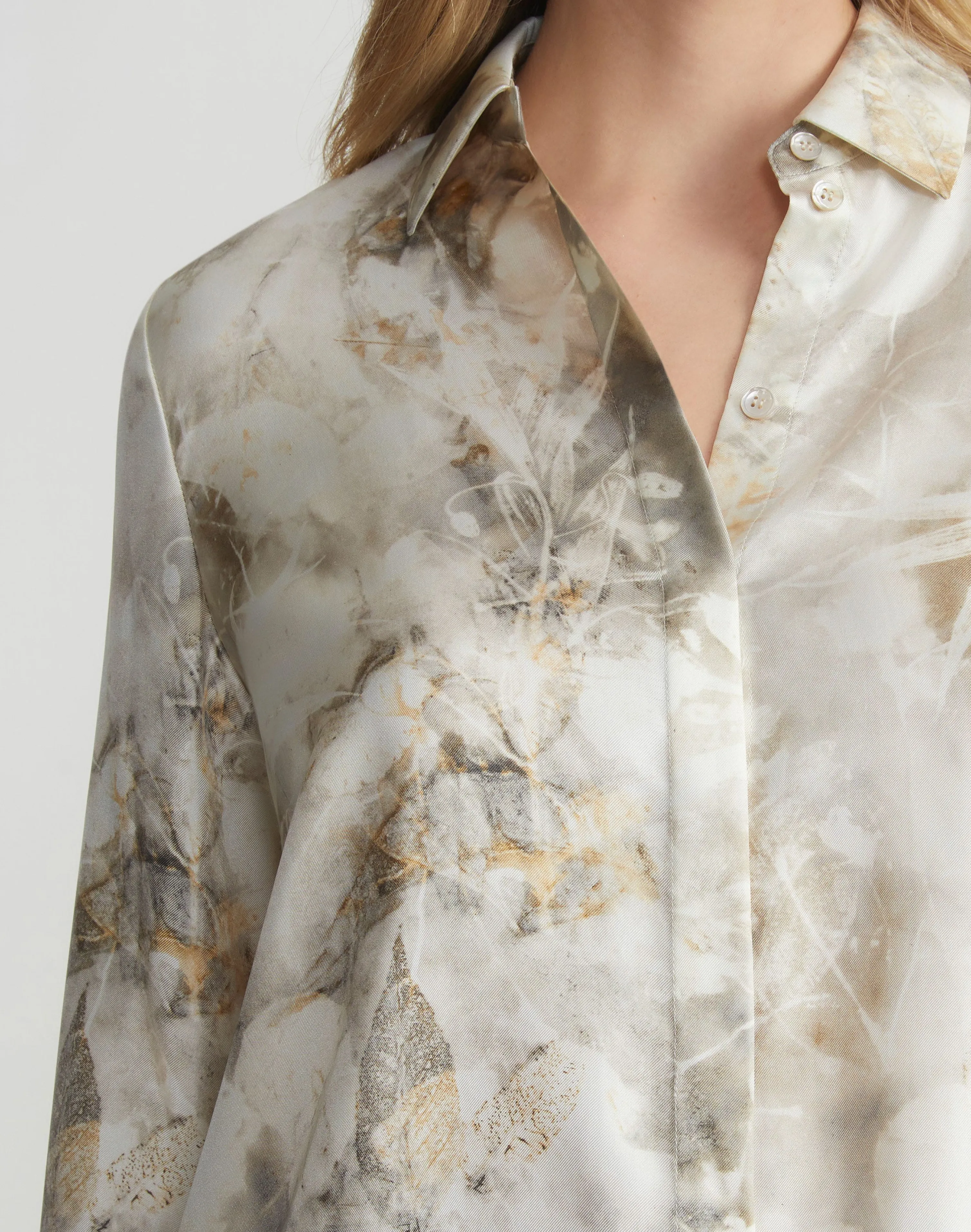 Eco Leaves Print Silk Twill Buttoned Blouse