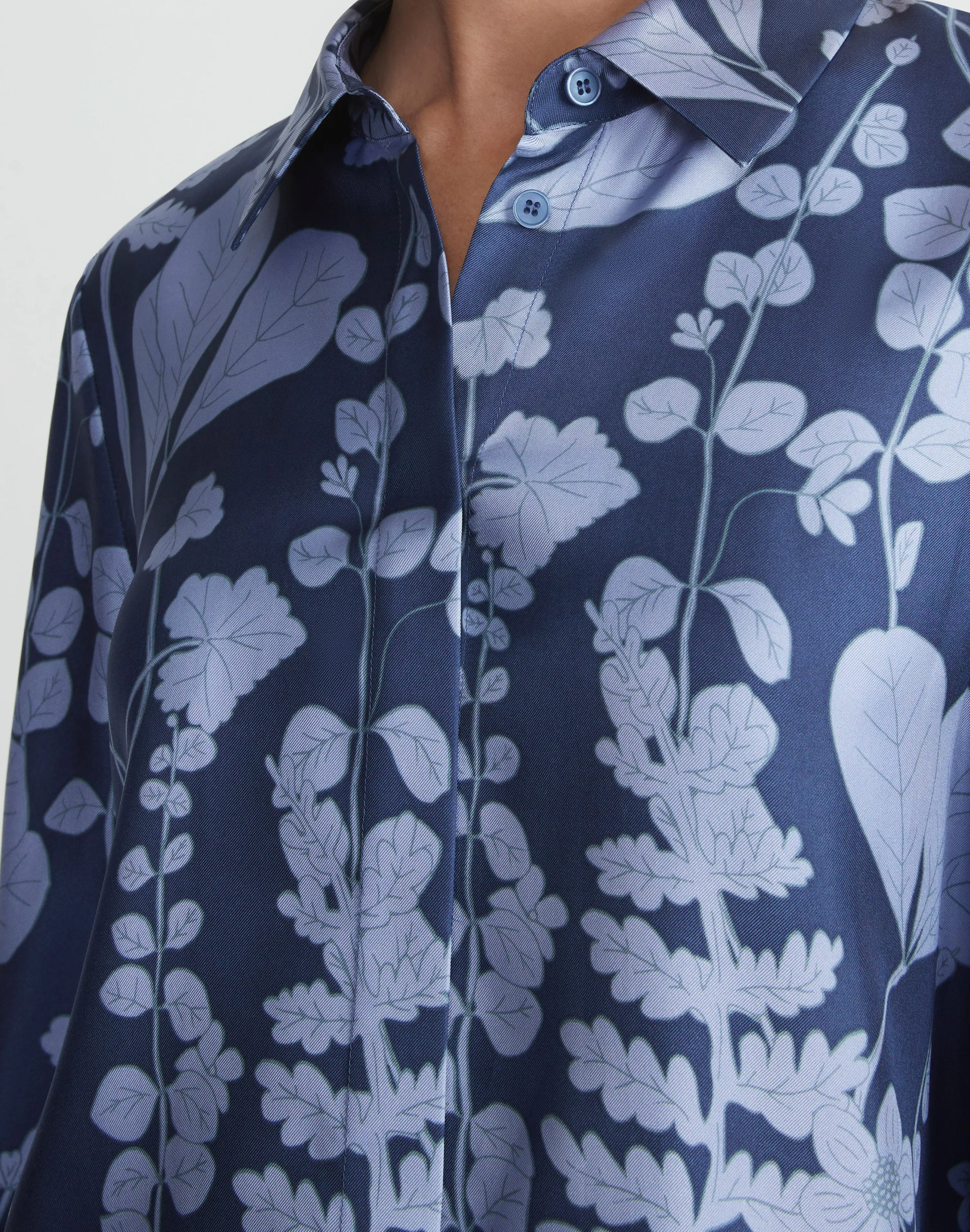Flora Print Silk Twill Buttoned Blouse