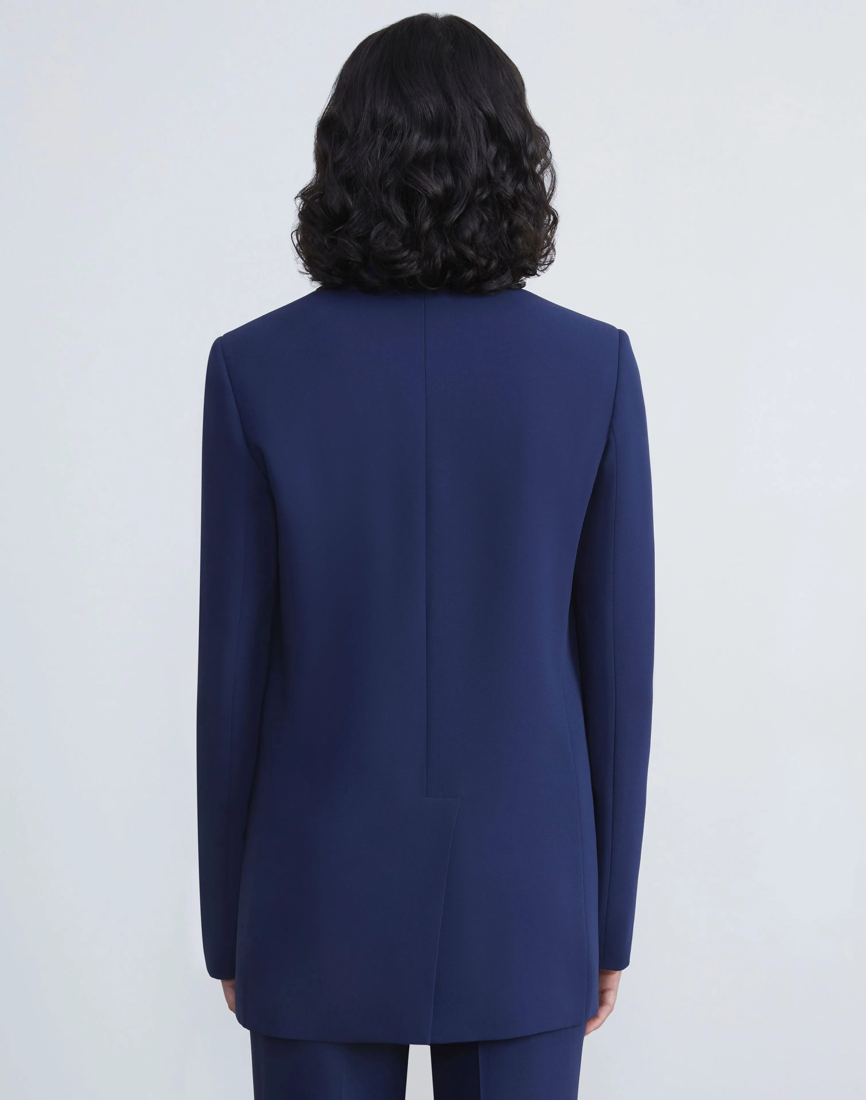 Finesse Crepe Blazer