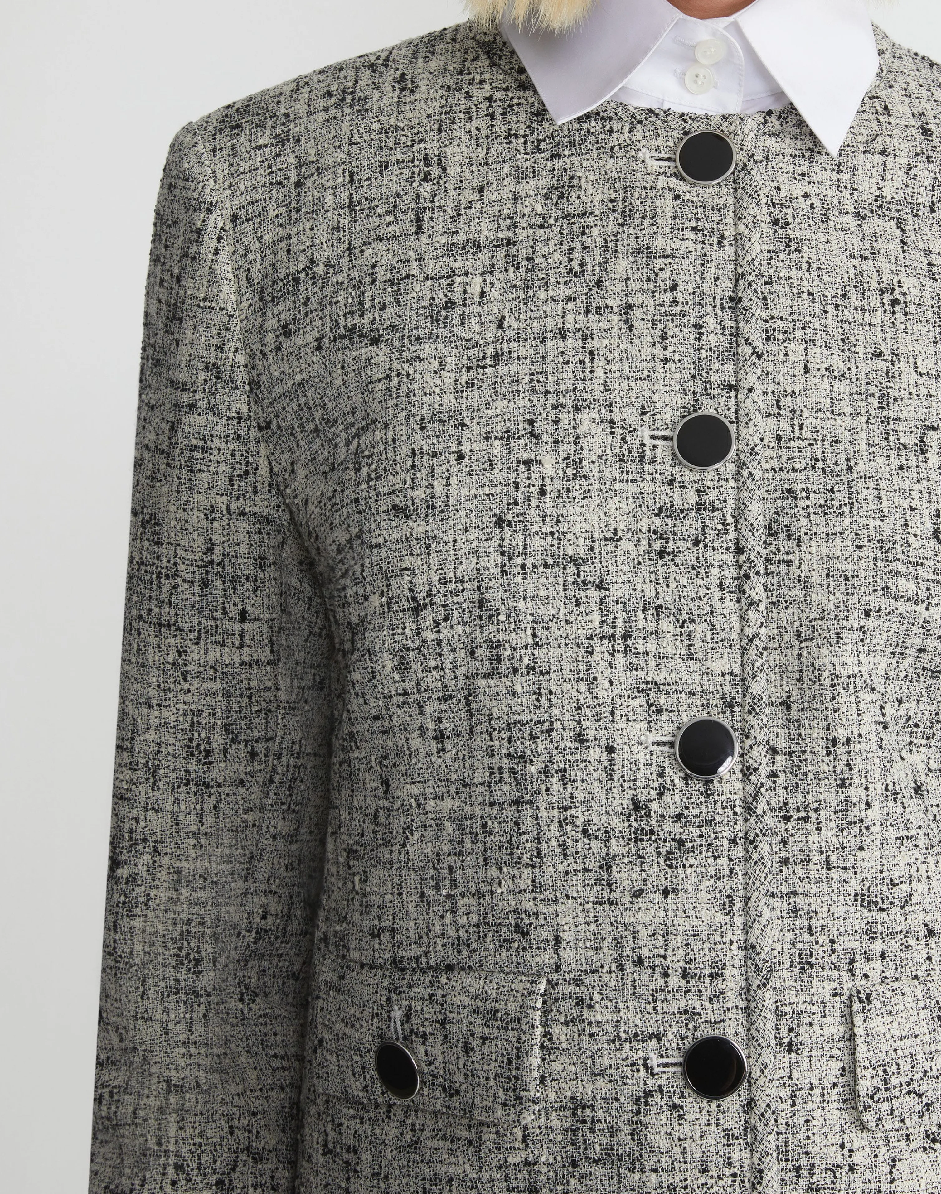 Linen-Cotton Bouclé Tweed Collarless Buttoned Jacket