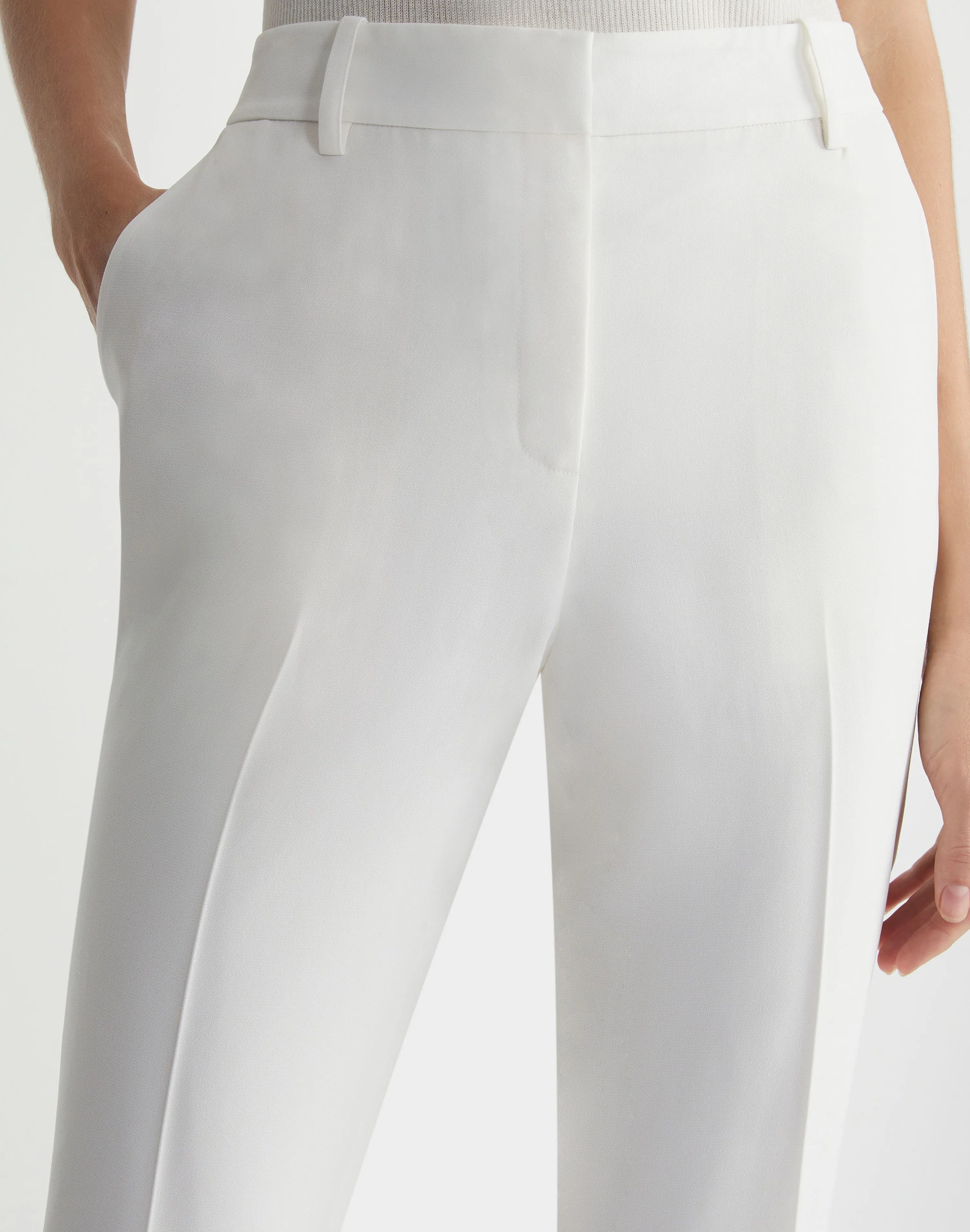 Finesse Crepe Clinton Ankle Pant