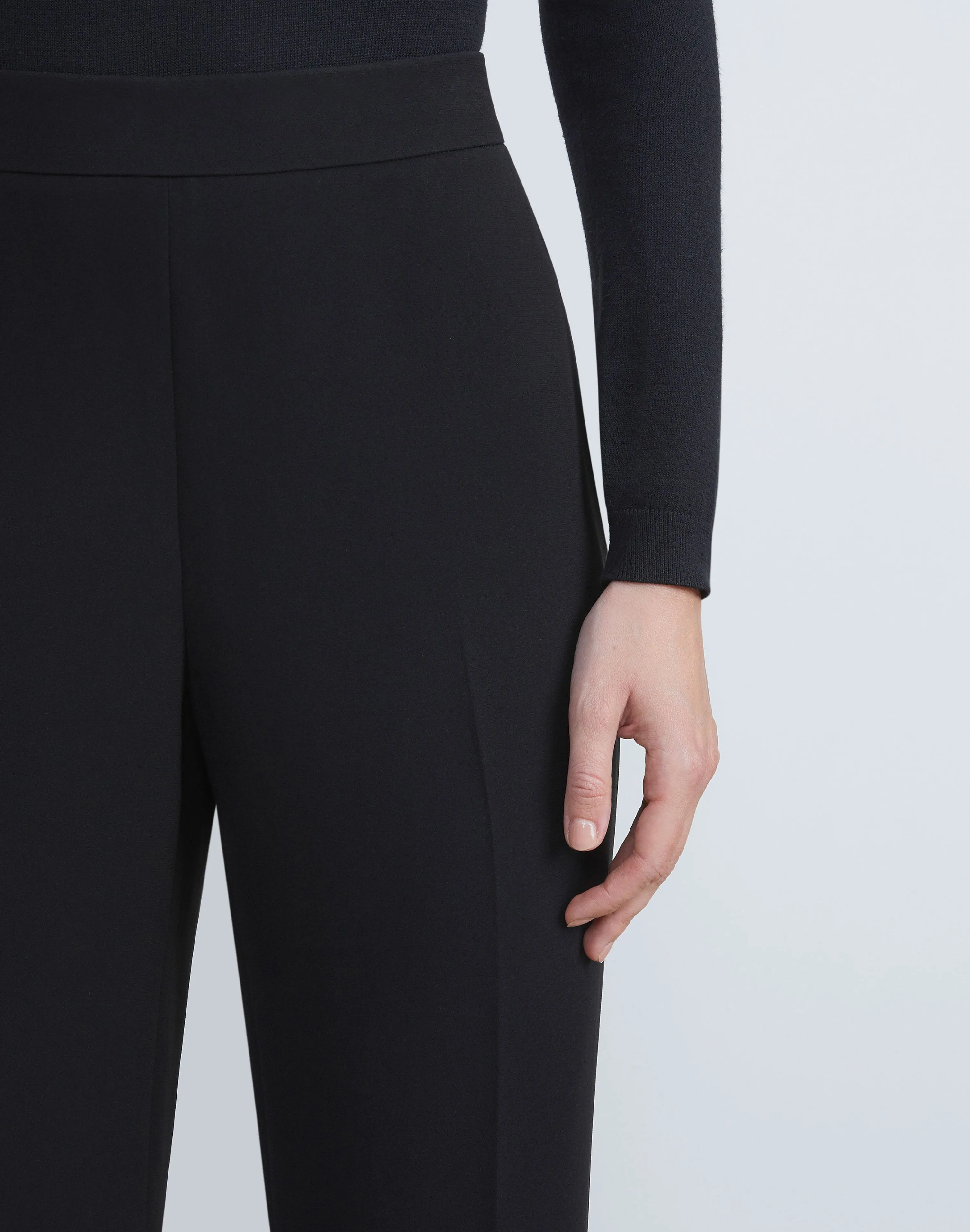 Finesse Crepe Gates Side-Zip Flared Pant