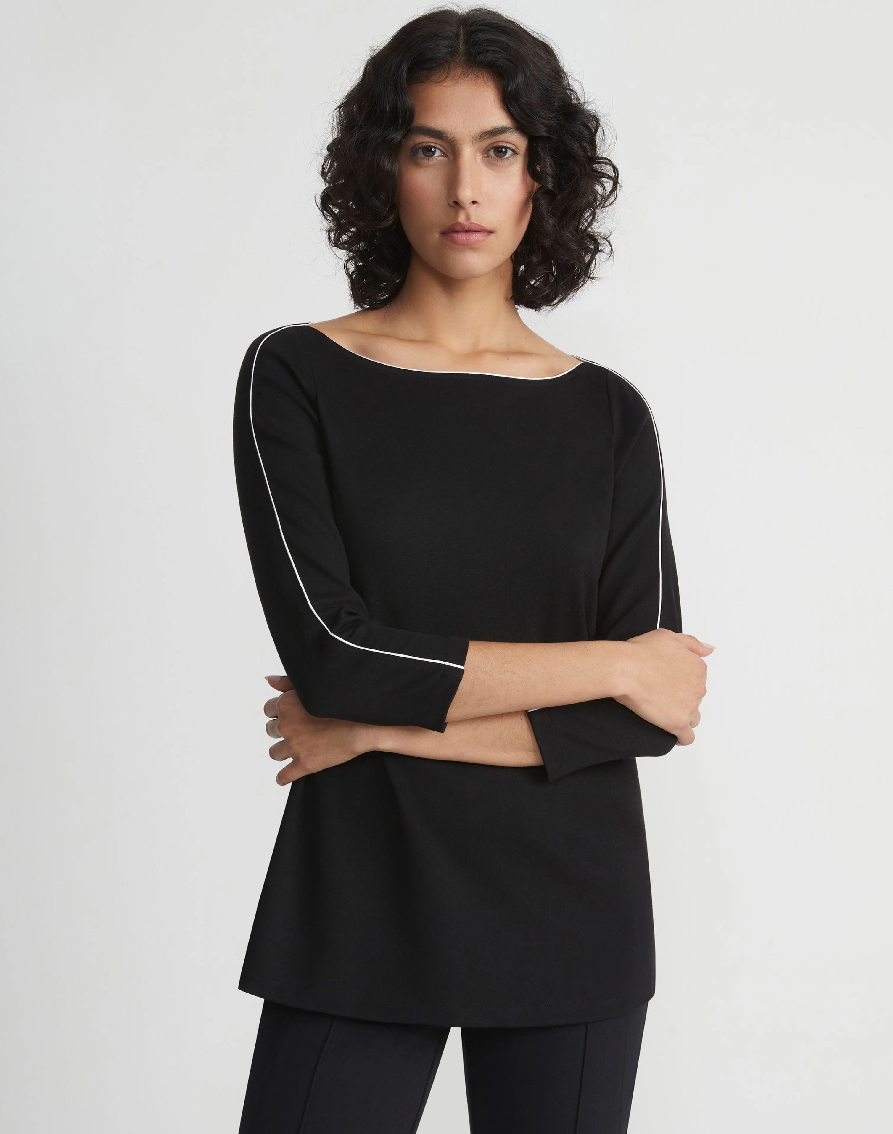 Lightweight Punto Milano Bateau Neck Top