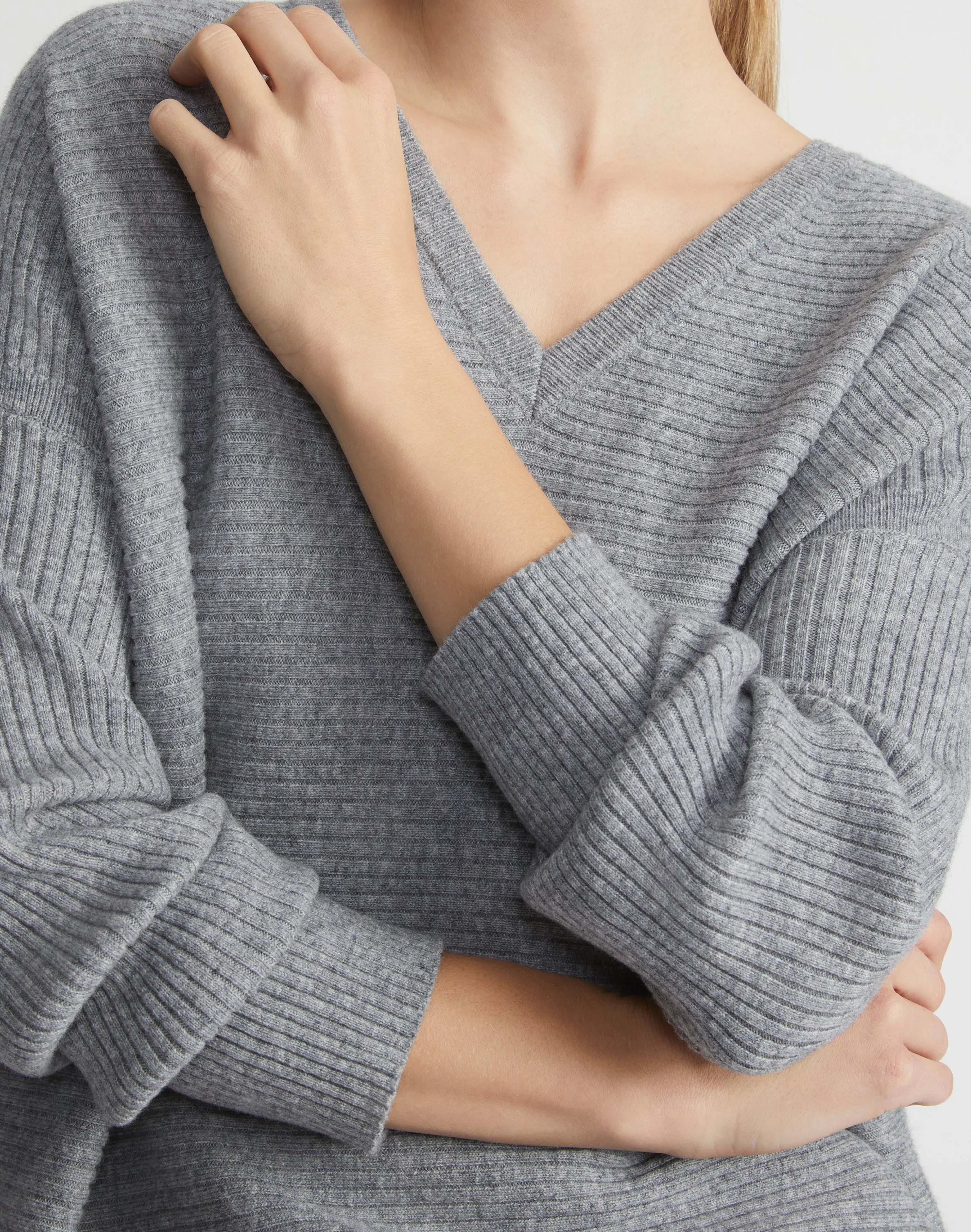 Wool-Cashmere Ribbed V-Neck Sweater